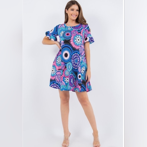 Kaleidoscope Mini Dress w/Pockets Size Small - Picture 2 of 7